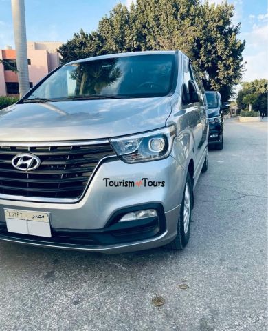إيـجــار Hyundai H1 – راحة العيلة والسفر مع تورزم تورز