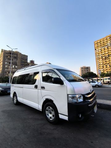 ايجار تويوتا هايس الى مطروح 3