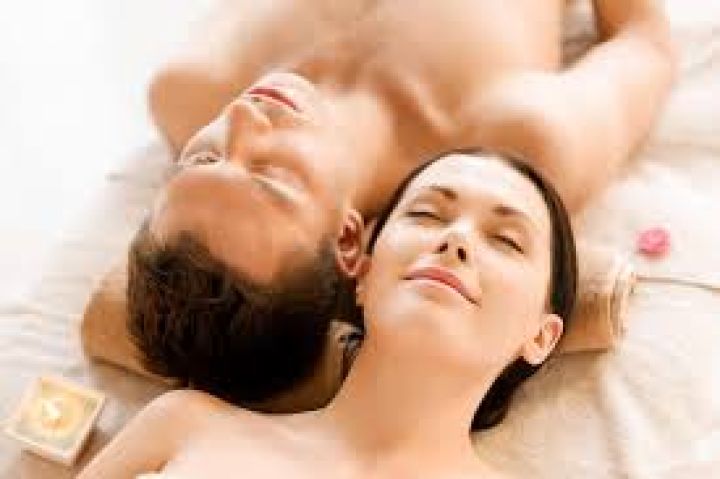 كابتن وليد49 سنه خبرة فى الجلسات الاستراخائية للكابلز والسيدات 