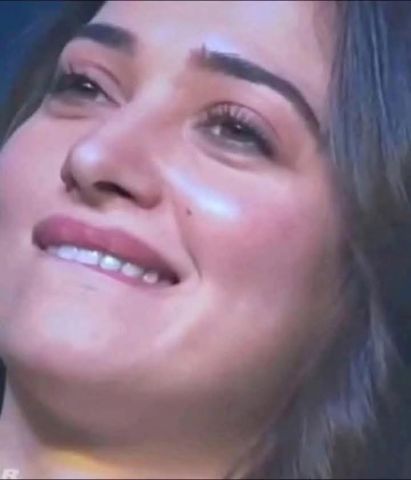 لو بتدور على خلفى اعمار وجنسيات هنا وبس  2