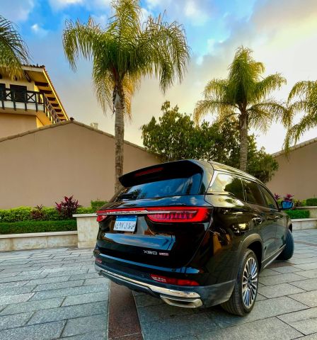 ايجار سيارة ليموزين حجز جيتور X90 7 مقاعد VIP باقل سعر في مصر  2