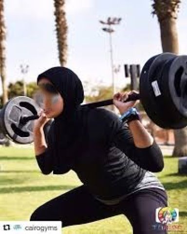 مطلوب مدربة جيم او بنت موديل رياضيه براتب كبير