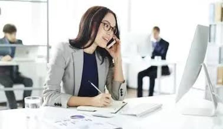 مطلوب سكرتيره بمرتب ٧٠ الف جنيه