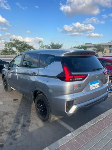 ايجار سيارات SUV  للسفر والرحلات في مصر  3
