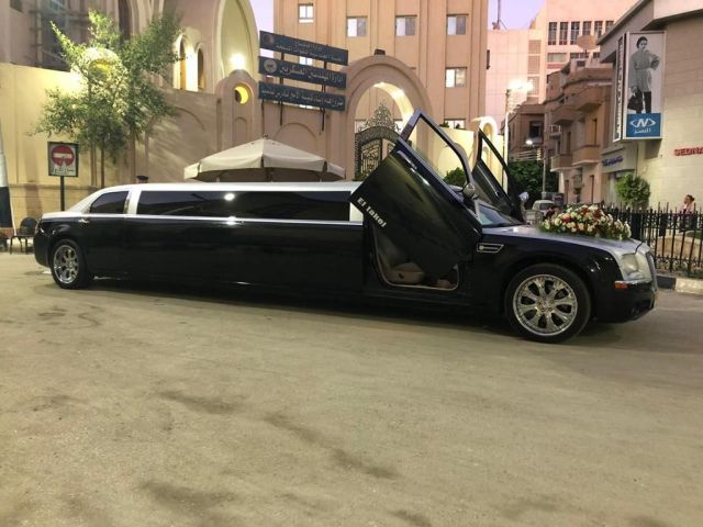 ايجار ليموزين استرتش اسود للزفاف والمناسبات 01066877381 4