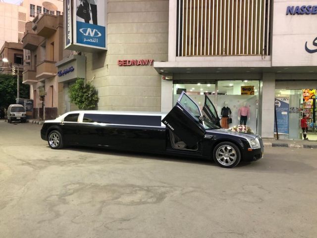 ايجار ليموزين استرتش اسود للزفاف والمناسبات 01066877381 5