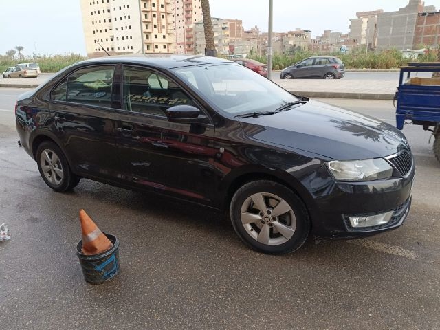 سكودا رابيد ٢٠١٥ 4