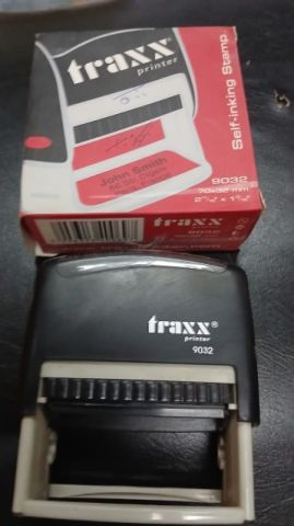 ختمك دايما جاهز مع Traxx