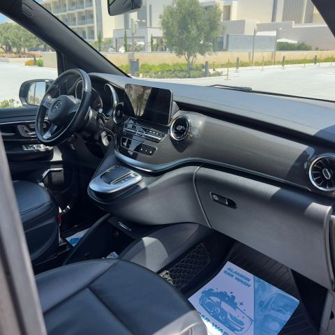 احجز الان مع ليموزين مصر سيارة مرسيدس فان للايجار فالمطار ب 5000ج 3