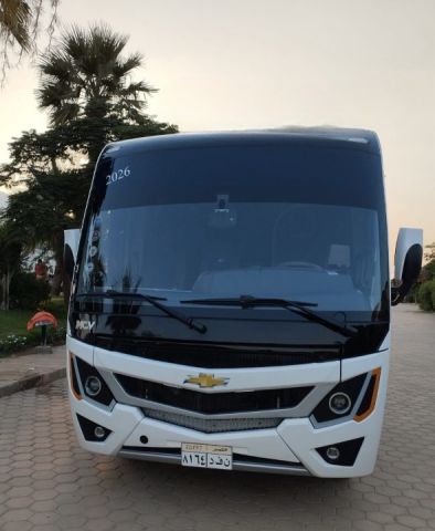 إيجار أتوبيس شيفروليه 33 راكب للرحلات والسفر