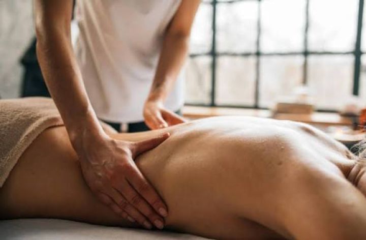 مطلوب مدربه تدليك ومساج لجلسات ثابته فورآ 