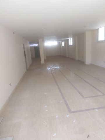 محل متشطب سوبر لوكس مساحته 180 م للبيع على الهرم الرئيسي 2