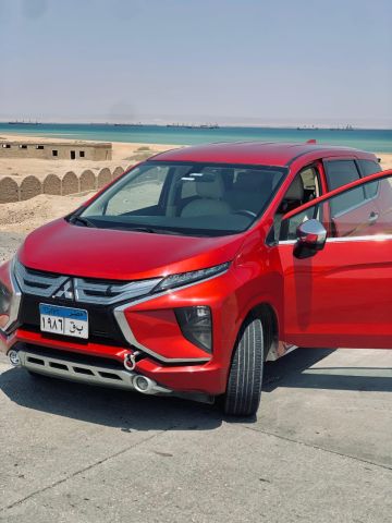 إيجار ميتسوبيشي إكسباندر (7 راكب) للسفر والرحلات العائلية