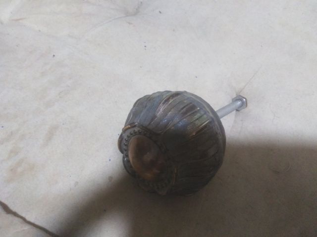 أكر أبواب غرف نوم مستعملة