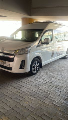 إيجار ميكروباص تويوتا هايس 14 راكب للسفر والرحلات