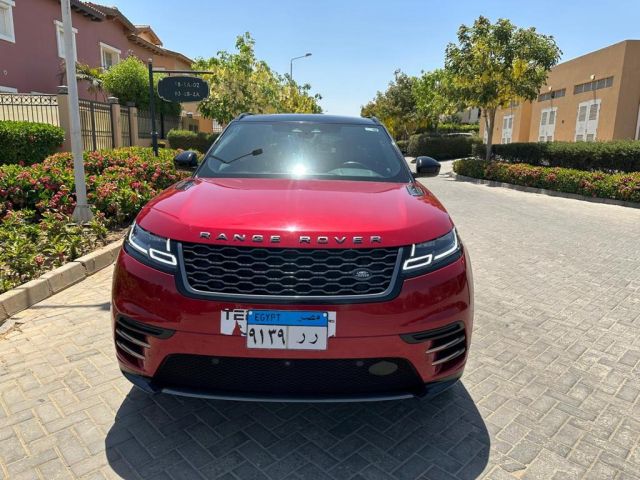 إيجار سيارة رنج روفر (Range Rover) للسفر الفاخر