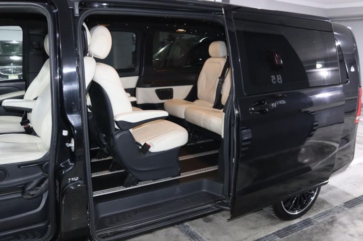 Mercedes Viano 7-Seater Rental from Cairo Airport: The Ultimate 4