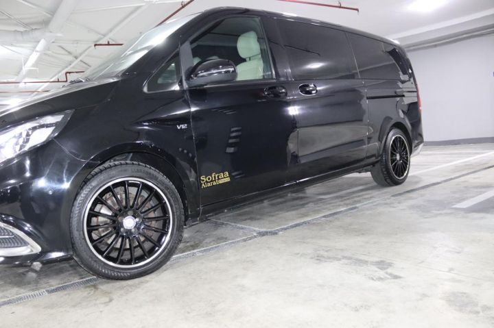 Mercedes Viano 7-Seater Rental from Cairo Airport: The Ultimate 7
