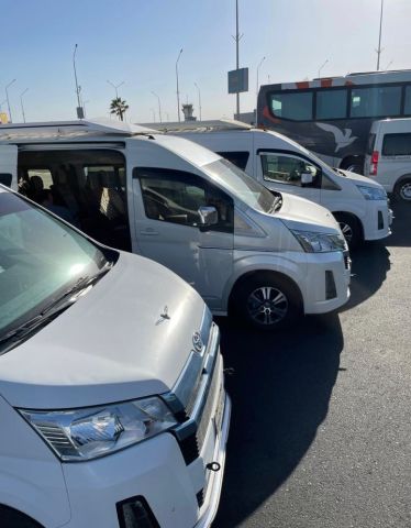 إيجار ميكروباص تويوتا هايس (Hiace) 14 راكب