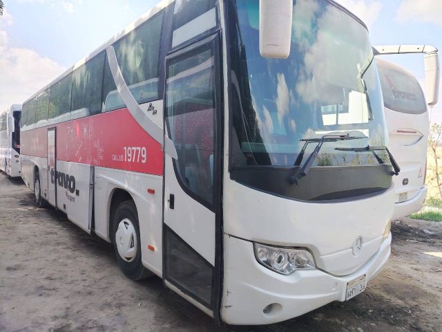 إيجار أتوبيس سياحي 50 راكب - الحل الأمثل للسفر العائلي الكبير