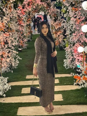 تعالي ادلعك