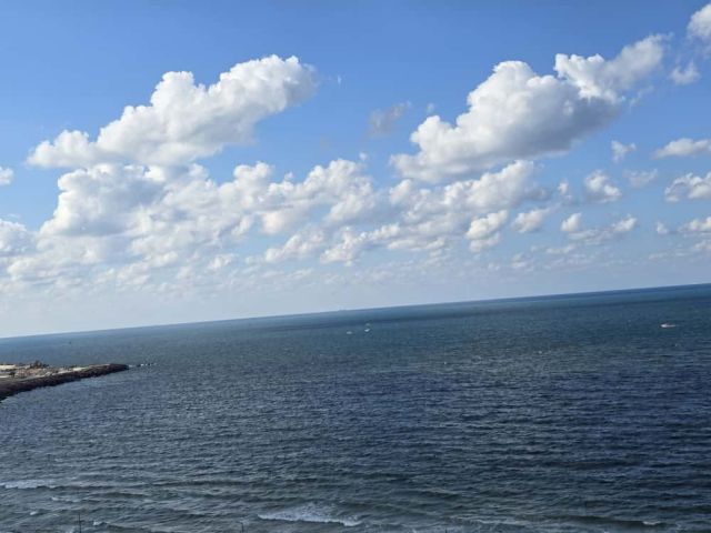 الشاطبي بجوار مجمع الكليات في منطقه مميزه و فيو بحر مفتوح 7