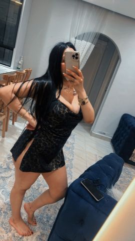 ريليشن هتحتار وانت بتختار اجمل مدربات وأجمد بنات لاحلى جلسة نار -