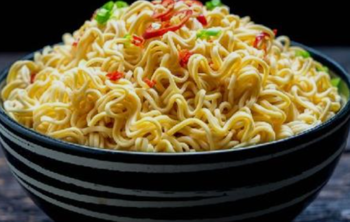 عامل تعبئة وتغليف