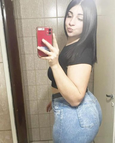 اختيار أفضل المدربات والبنات لجلسة ممتعة ومميزة 2