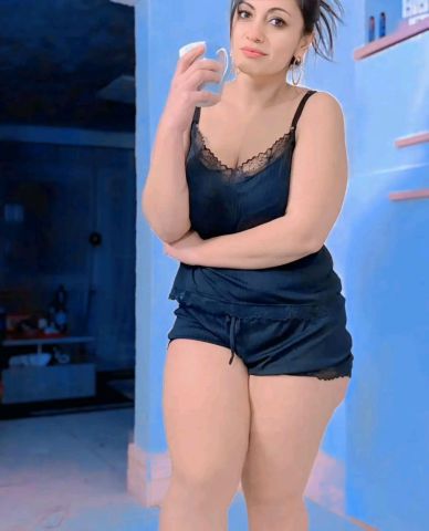 تعال ادلعك واحطه وامتعك قولي اي هيمنعك نحطه لبعض -