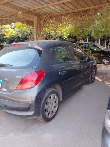 بيجو 207 موديل 2008 مانيوال  2