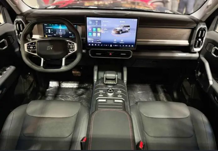 إيجار جيتور T2: سيارة الطرق الوعرة الأنيقة. 2