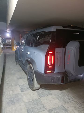 إيجار جيتور T2 بالسائق 