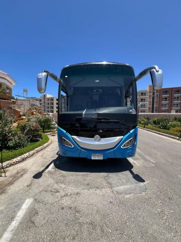 ايجار اتوبيس مرسيدس 50 راكب للسفر الجماعي