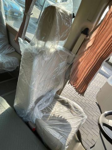 إيجار ميني باص تويوتا كوستر 30 راكباً (موديل حديث) 4