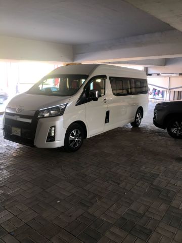 ايجار ميكروباص تويوتا هاي اس 14 راكب للسفر والرحالات