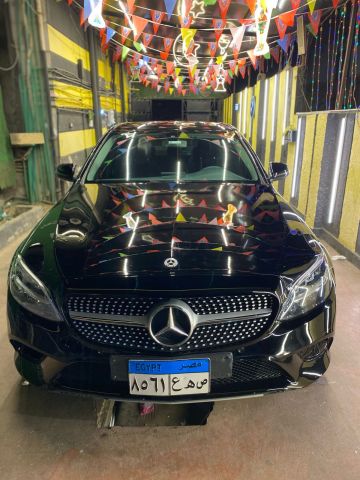 ايجار سياره مرسيدس C180 بالسائق 2