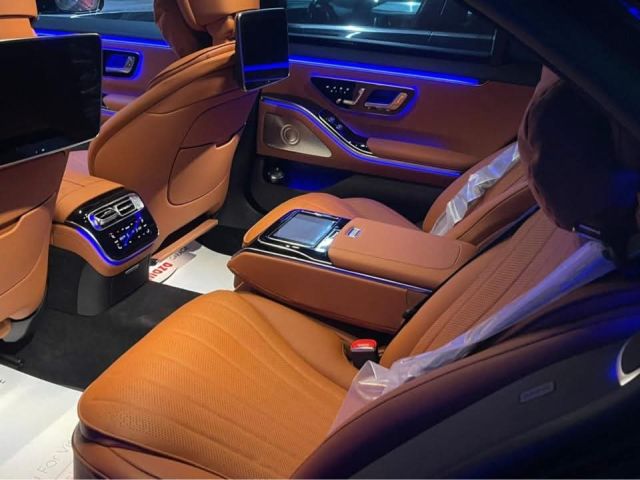 ايجار سياره مرسيدس S450 بالسائق 3