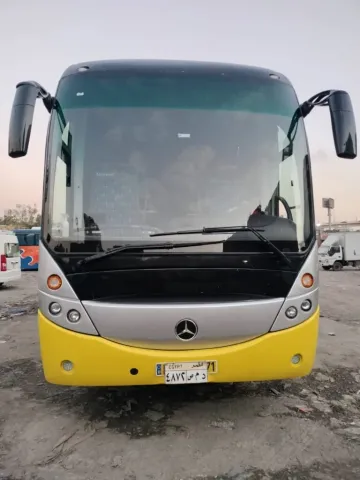 إيجار أتوبيس مرسيدس (50 راكباً) للسفر والنقل السياحي
