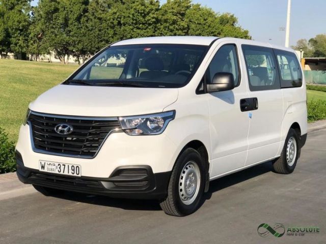 للايجار: هيونداي H1 بالسائق (7 مقاعد) | فان عائلي مريح واقتصادي ف 2