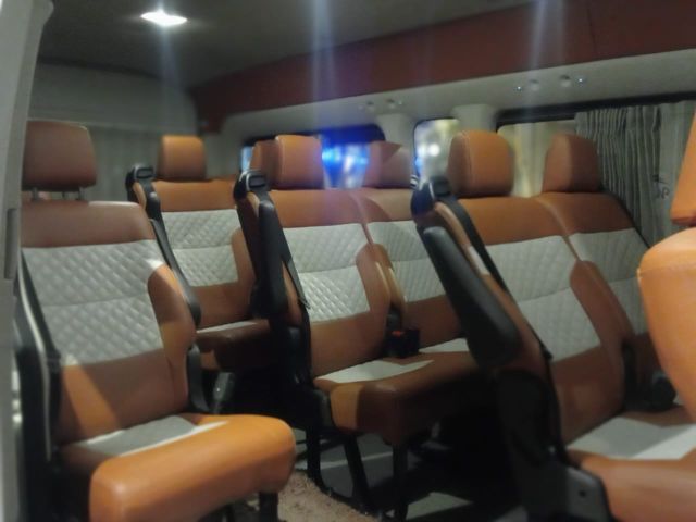 حجز ليموزين مطار..ميكروباصات تورست للمطار أحجز الان 01099552706 4