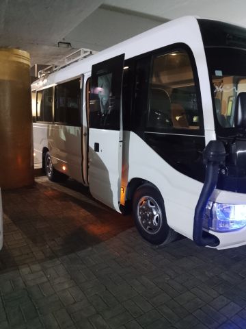 تأجير تويوتا كوستر VIP: رفاهية لا مثيل لها لكل رحلاتك!  010995527 4