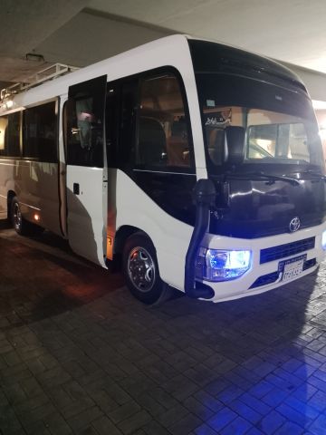 تأجير تويوتا كوستر VIP: رفاهية لا مثيل لها لكل رحلاتك!  010995527 5