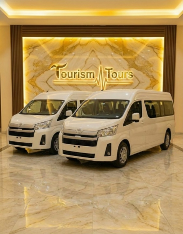 إيجار ميكروباص تويوتا هايس 14 راكب لمشاوير المطار