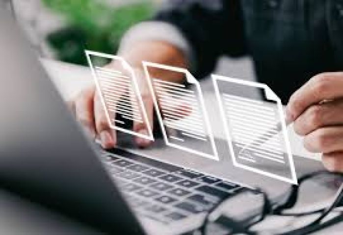 دورات تدريبية معتمدة لتطوير مهني في السعودية