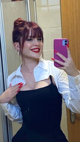 الجلسات عندي كلها متعة نار ومساج وريليش وفروعوني