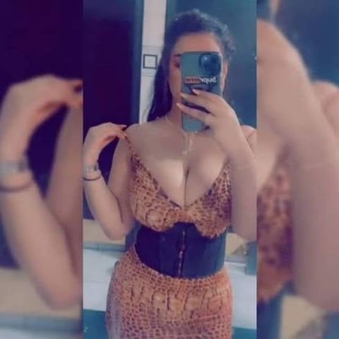 مساج بيوجع اوي مش قادرة وتعبانة وعايزاك تريحني وتدخله جامد اوي  3