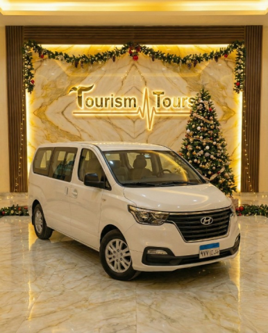 لمتكم أحلى في الكريسماس.. ايجار هيونداي H1 للعائلات!