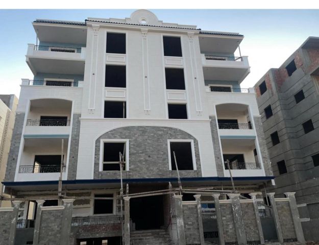 شقة 295 متر استلام فوري اول محور البوليفارد بيت الوطن اكتوبر دقيق