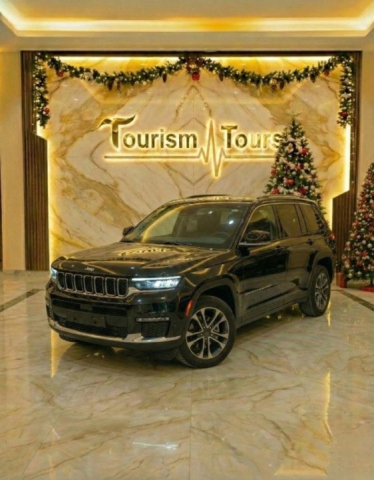 ? هيبة القوة الأمريكية.. إيجار جيب جراند شيروكي! ?